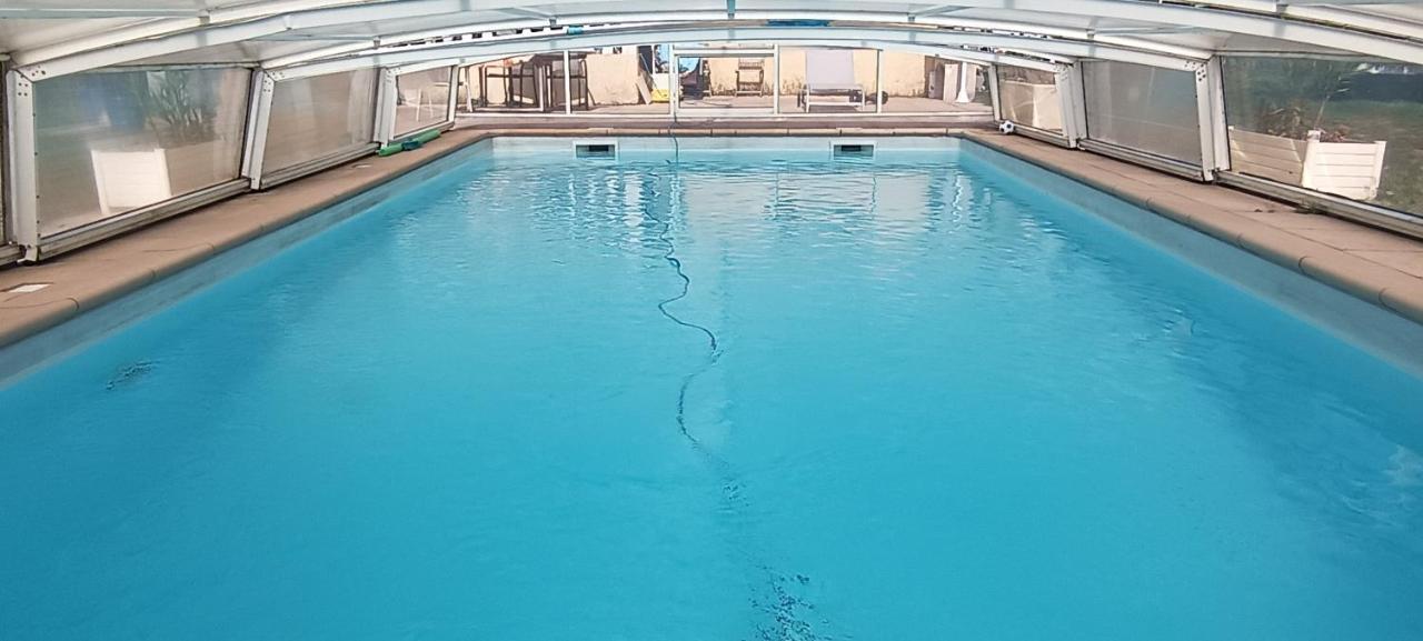 Charmante Maison Avec Piscine Anneyron المظهر الخارجي الصورة